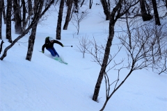 Haris inzwischen mit Skischuhen